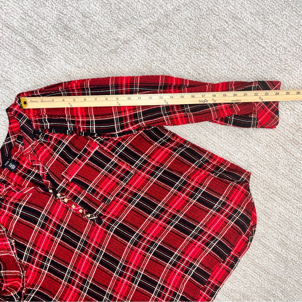 INTRO Pucker Plaid Point Collar Long Sleeve
Button Front Swing Women’s Blouse - Picture 6 of 8